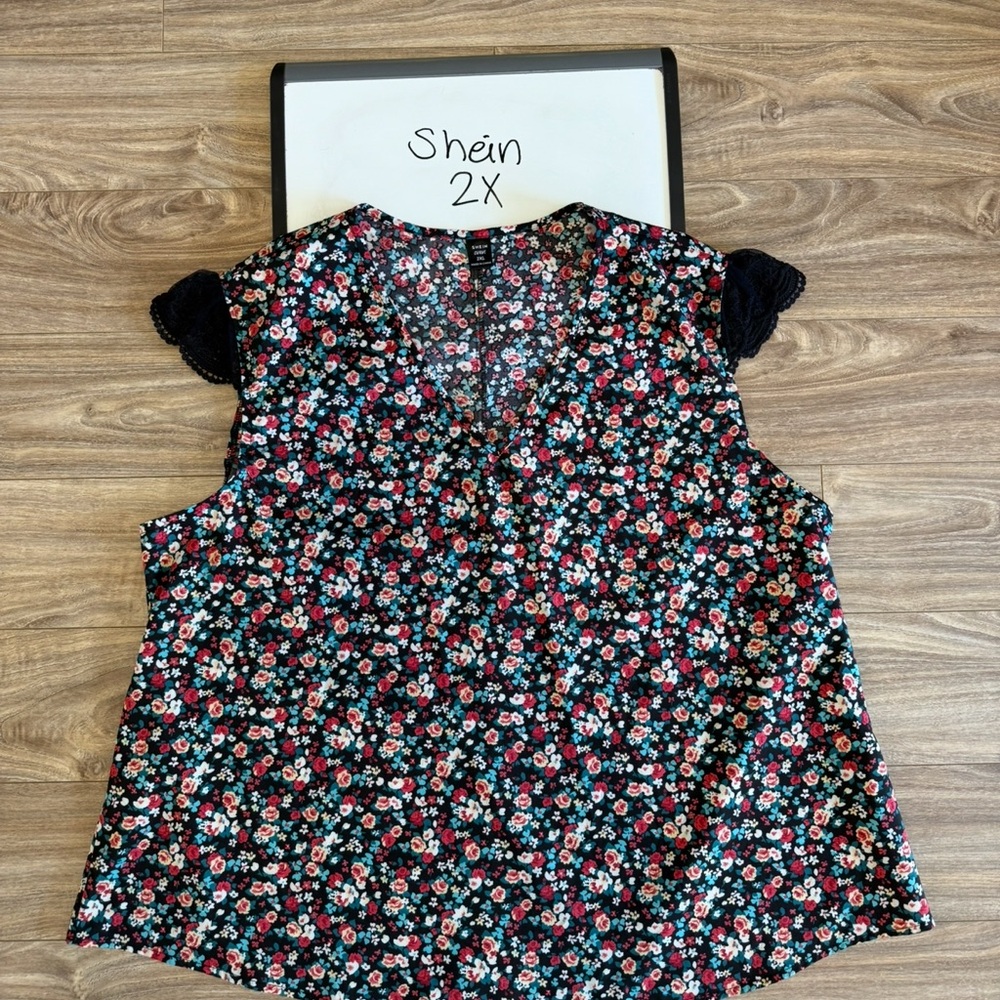 SHEIN Women's Floral Top 2X